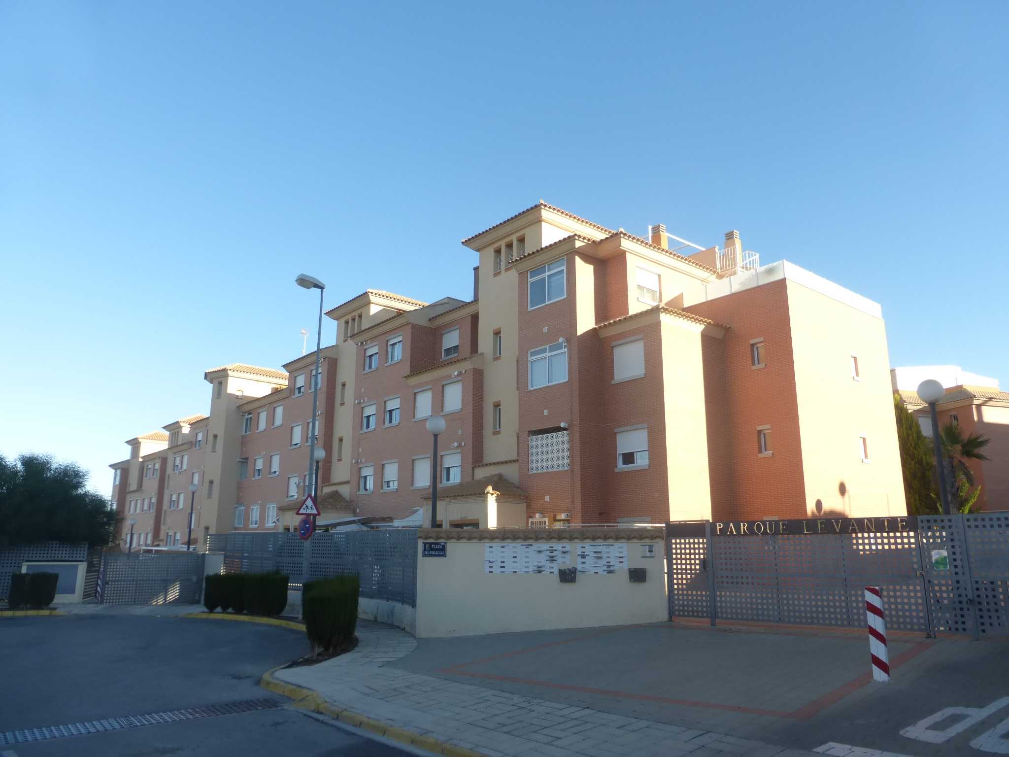 Vivienda en Molina De Segura, C/ la Noria, 1. Plaza del Roblecillo. Urbanización el Montañal. Altorreal