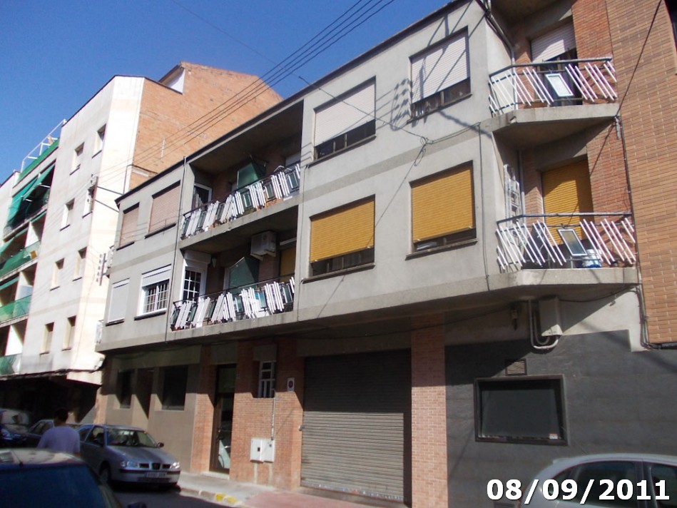 Vivienda en La Llagosta, Vivienda Puerta Tercera de la Primera Planta Alta, de la Casa Con Frente a la Calle de San José, Número Treinta y Tres, del Término Municipal de la Llagosta.