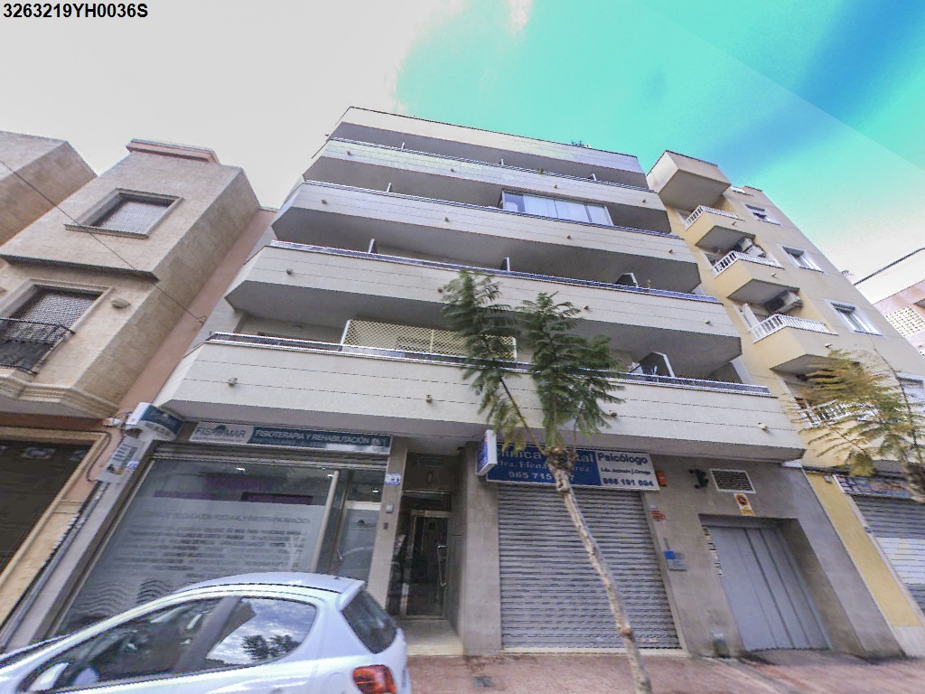 Vivienda en Torrevieja, Calle San Policarpo Nº 61, 63 y 65